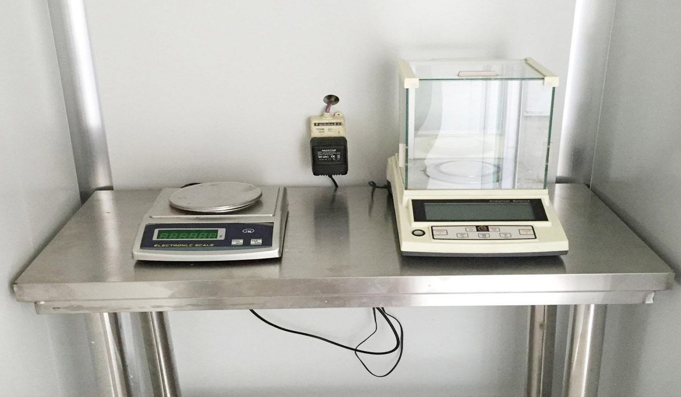 分析天平室 分析天平室